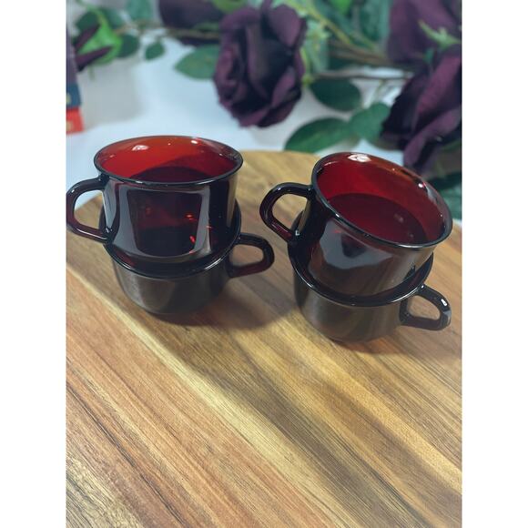 Vintage Arcoroc France Ruby Red Glass 4 Cups–Elegant Mid-Century Drinkware - Picture 5 of 11